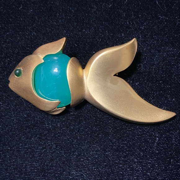 Givenchy Jewelry - Givenchy vintage Matt gold tone with faux jade belly and eye brooch